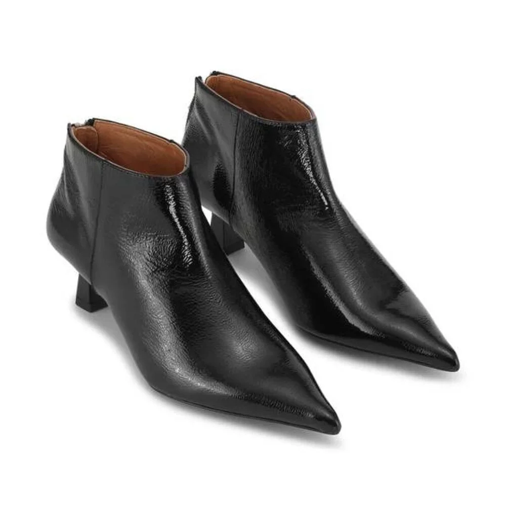 New Ganni Soft Pointy Crop Naplack Back Zip Kitten Heel Black Boots Size 8 US - Picture 9 of 9